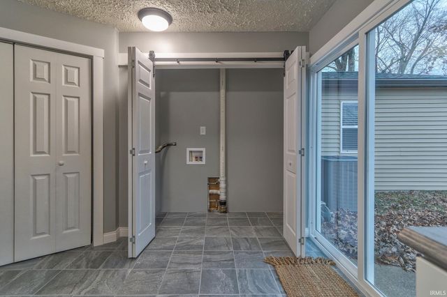 4813 Sherbrooke Road, Evansville, IN 47710