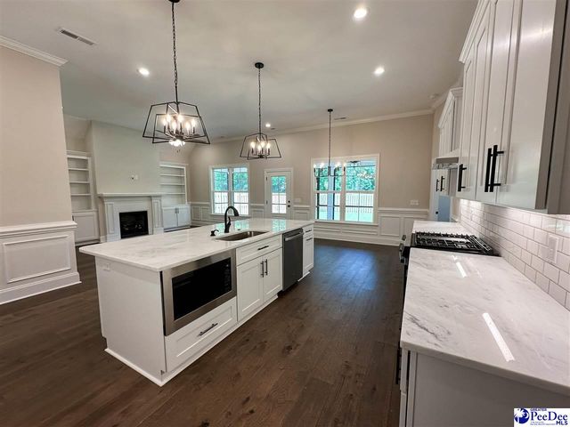 3025 Weatherstone Ln, Florence, SC 29501