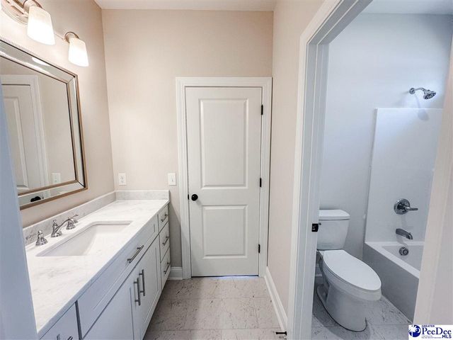 3025 Weatherstone Ln, Florence, SC 29501