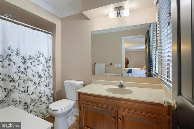 18 KINGS ARMS, Mechanicsburg, PA 17050