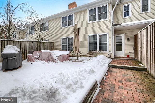 18 KINGS ARMS, Mechanicsburg, PA 17050