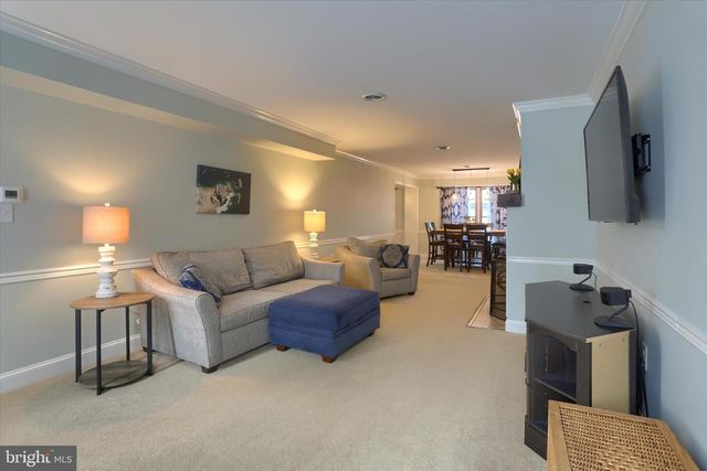 18 KINGS ARMS, Mechanicsburg, PA 17050