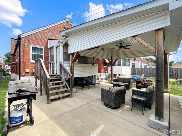 5750 Potomac Street, St Louis, MO 63139