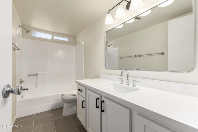 7920 W COLUMBINE Drive, Peoria, AZ 85381