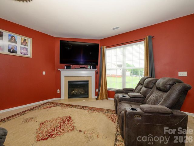 5424 Nightshade Oaks Drive, Charlotte, NC 28227