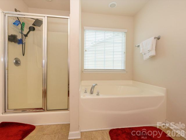 5424 Nightshade Oaks Drive, Charlotte, NC 28227