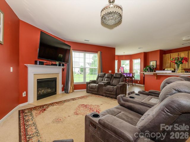 5424 Nightshade Oaks Drive, Charlotte, NC 28227