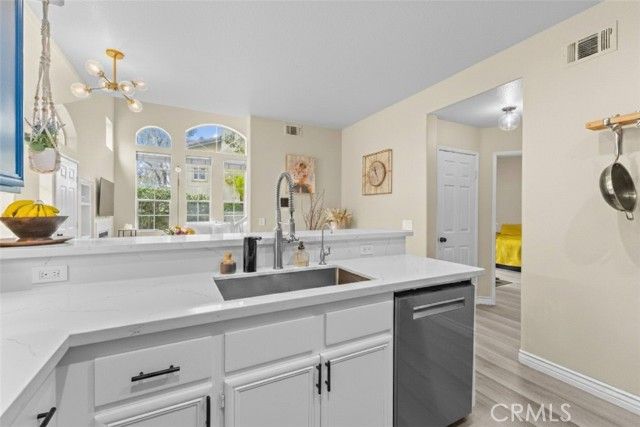 44 Tierra Montanosa, Rancho Santa Margarita, CA 92688