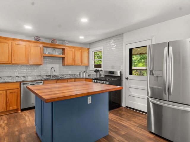 207 KATHERINE DR, Daingerfield, TX 75638