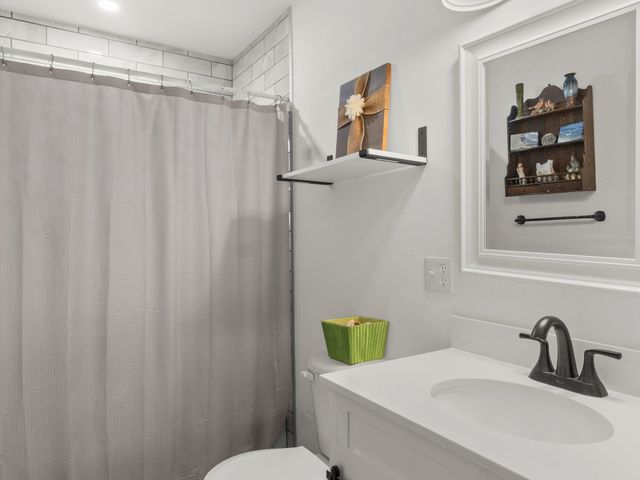 207 KATHERINE DR, Daingerfield, TX 75638