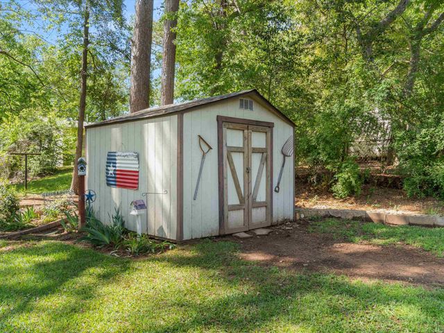 207 KATHERINE DR, Daingerfield, TX 75638