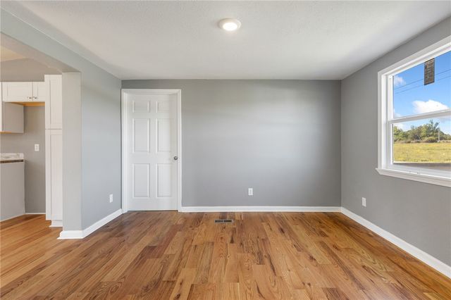 6640 Lynx Lane, Harrison, AR 72601