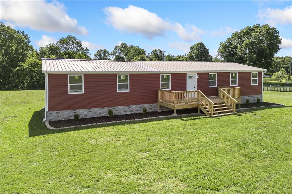 6640 Lynx Lane, Harrison, AR 72601