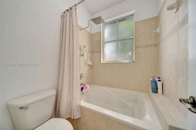 7855 NW 110th Ave, Doral, FL 33178