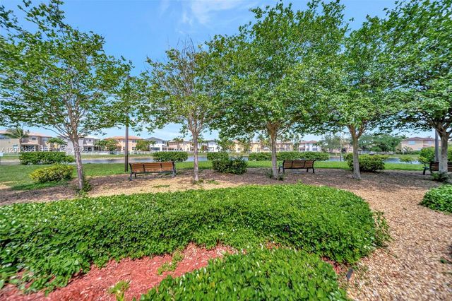 7855 NW 110th Ave, Doral, FL 33178