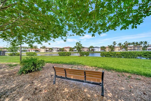 7855 NW 110th Ave, Doral, FL 33178