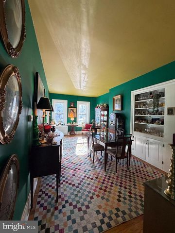 141 W LOUTHER STREET, Carlisle, PA 17013