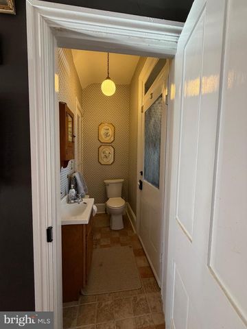 141 W LOUTHER STREET, Carlisle, PA 17013