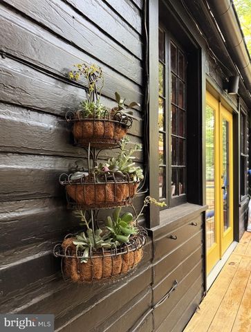 141 W LOUTHER STREET, Carlisle, PA 17013