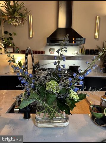 141 W LOUTHER STREET, Carlisle, PA 17013