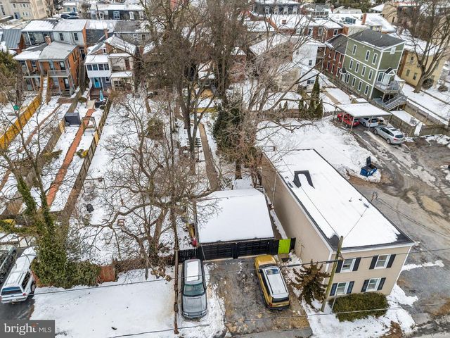 141 W LOUTHER STREET, Carlisle, PA 17013