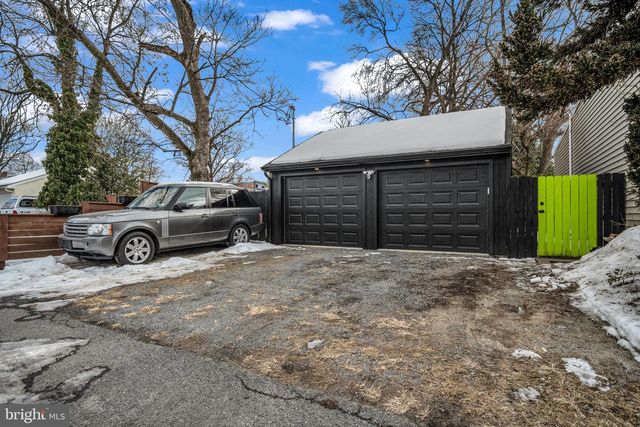 141 W LOUTHER STREET, Carlisle, PA 17013