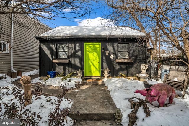 141 W LOUTHER STREET, Carlisle, PA 17013