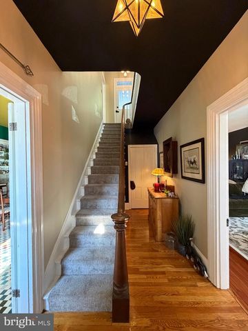 141 W LOUTHER STREET, Carlisle, PA 17013