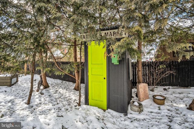 141 W LOUTHER STREET, Carlisle, PA 17013