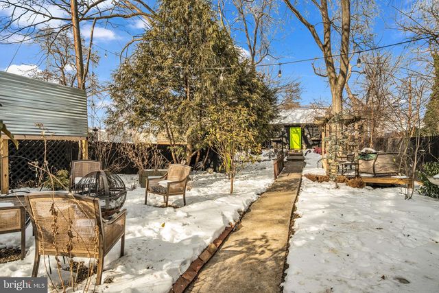 141 W LOUTHER STREET, Carlisle, PA 17013