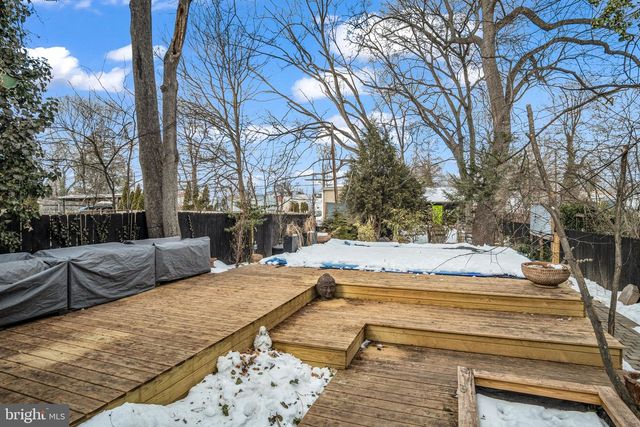 141 W LOUTHER STREET, Carlisle, PA 17013