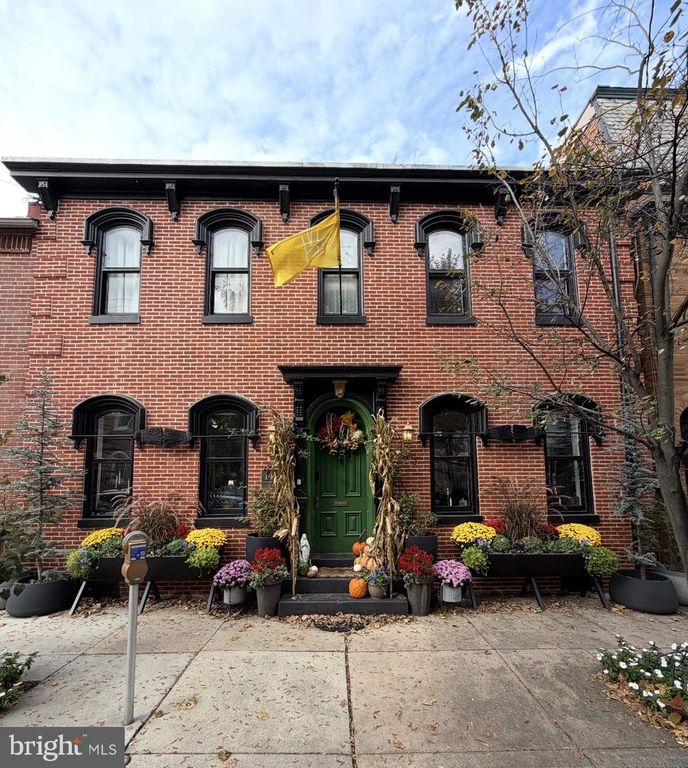 141 W LOUTHER STREET, Carlisle, PA 17013