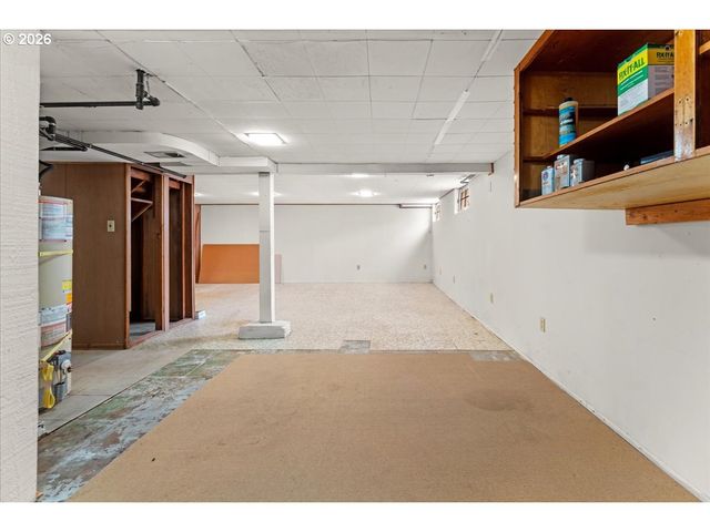 651 Se MANCHESTER Pl, Portland, OR 97202