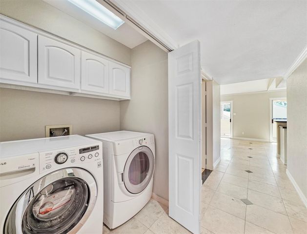 14555 Wunderlich Drive 2306, Houston, TX 77069