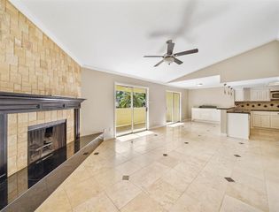 14555 Wunderlich Drive 2306, Houston, TX 77069