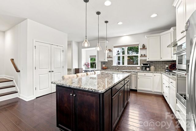400 Belton Street, Charlotte, NC 28209