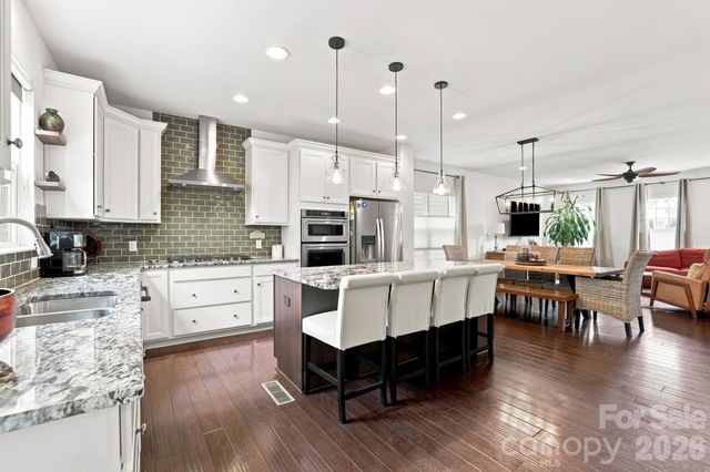 400 Belton Street, Charlotte, NC 28209