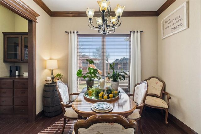 608 Prairie Hill Lane, Yukon, OK 73099