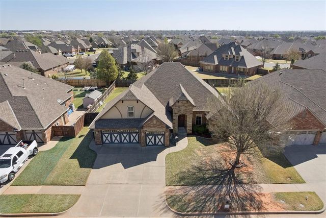 608 Prairie Hill Lane, Yukon, OK 73099