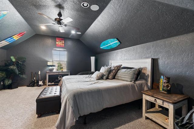 608 Prairie Hill Lane, Yukon, OK 73099