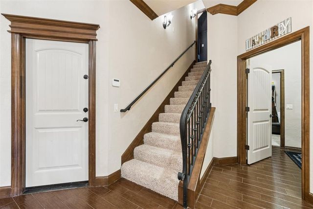 608 Prairie Hill Lane, Yukon, OK 73099