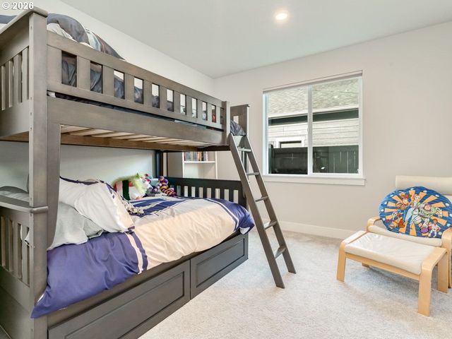 1804 S LOCUST St, Canby, OR 97013