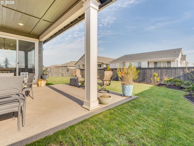 1804 S LOCUST St, Canby, OR 97013