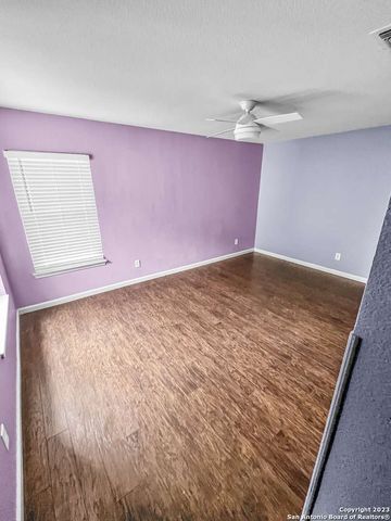 1307 HAZELBURY LN, San Antonio, TX 78253