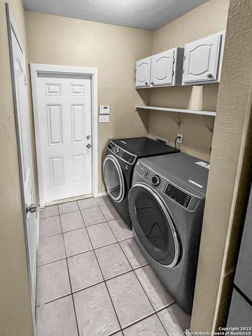 1307 HAZELBURY LN, San Antonio, TX 78253