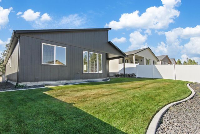 3335 S Morrill Ln, Spokane, WA 99223