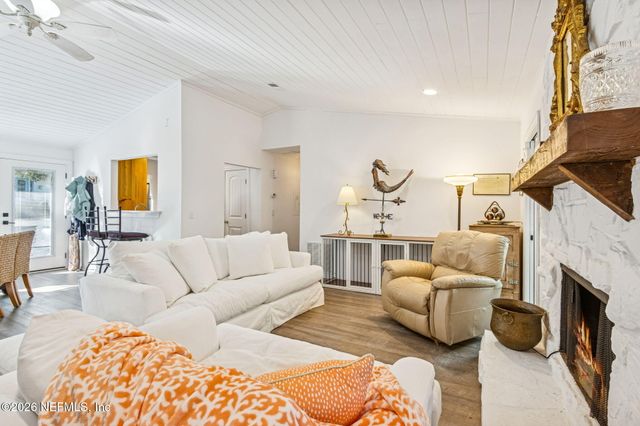 3520 1ST Avenue, Fernandina Beach, FL 32034