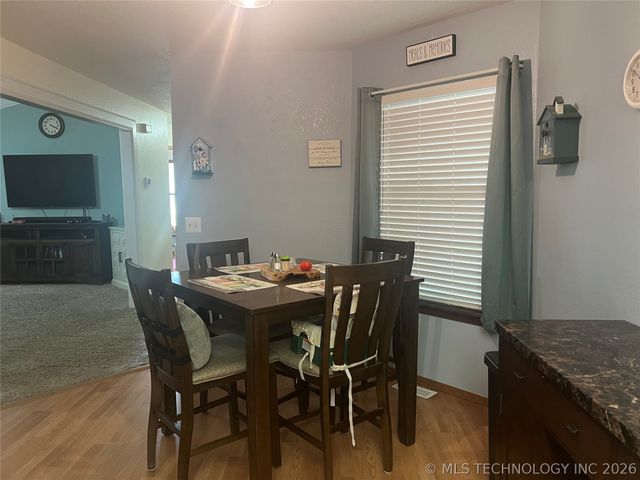 4919 Nassau Avenue, Sand Springs, OK 74063