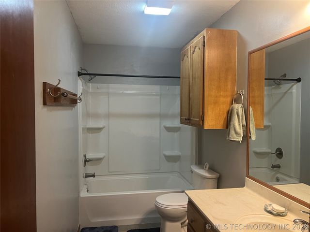 4919 Nassau Avenue, Sand Springs, OK 74063