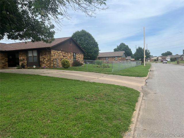 4919 Nassau Avenue, Sand Springs, OK 74063